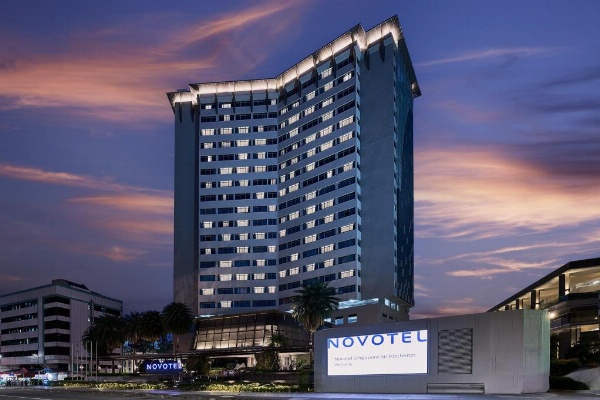 Novotel Singapore on Kitchener image 6